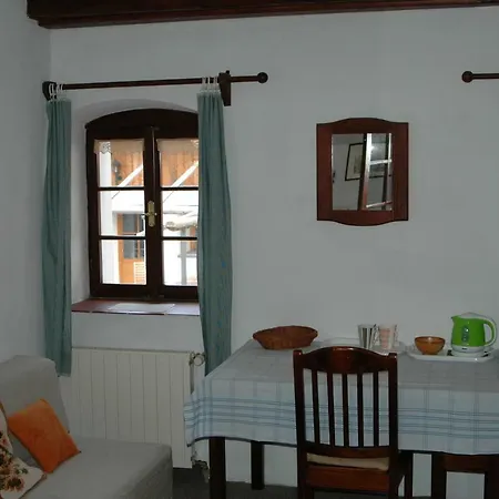 Gasthuis Cervena 3*